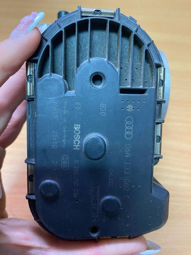 Mariposa Bosch 0280750036