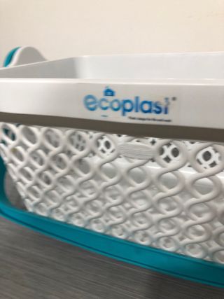 Cesto biancheria plastica bianco-turchese