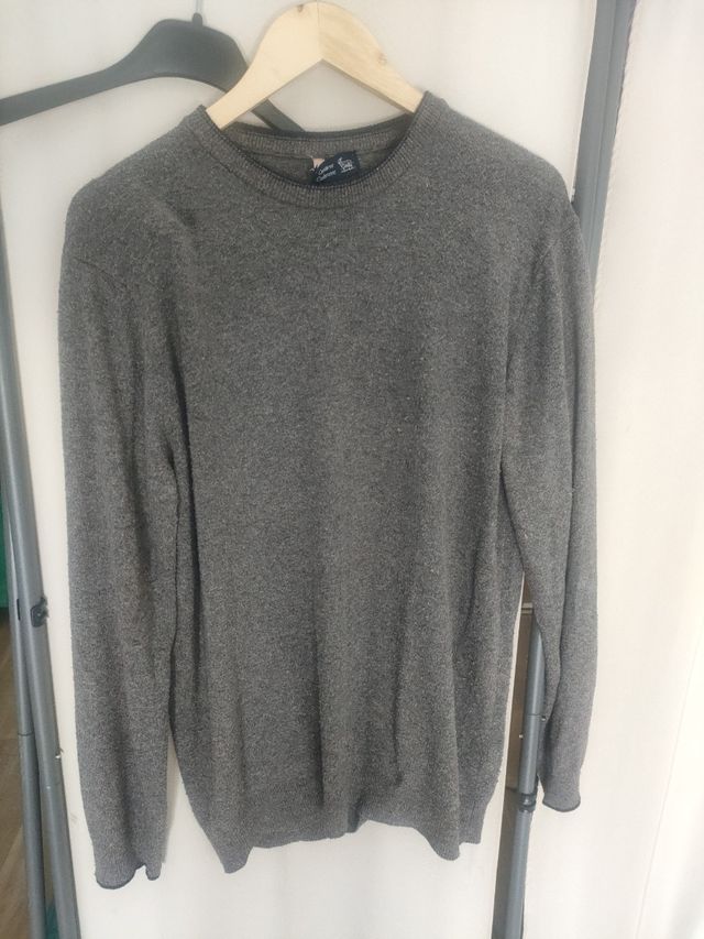 Maglione grigio leggero