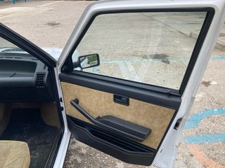 FIAT Uno 70 Sx carburación.