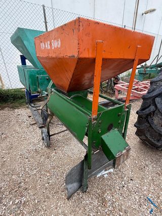 PELADORA DE ALMENDRAS PEQUEÑA