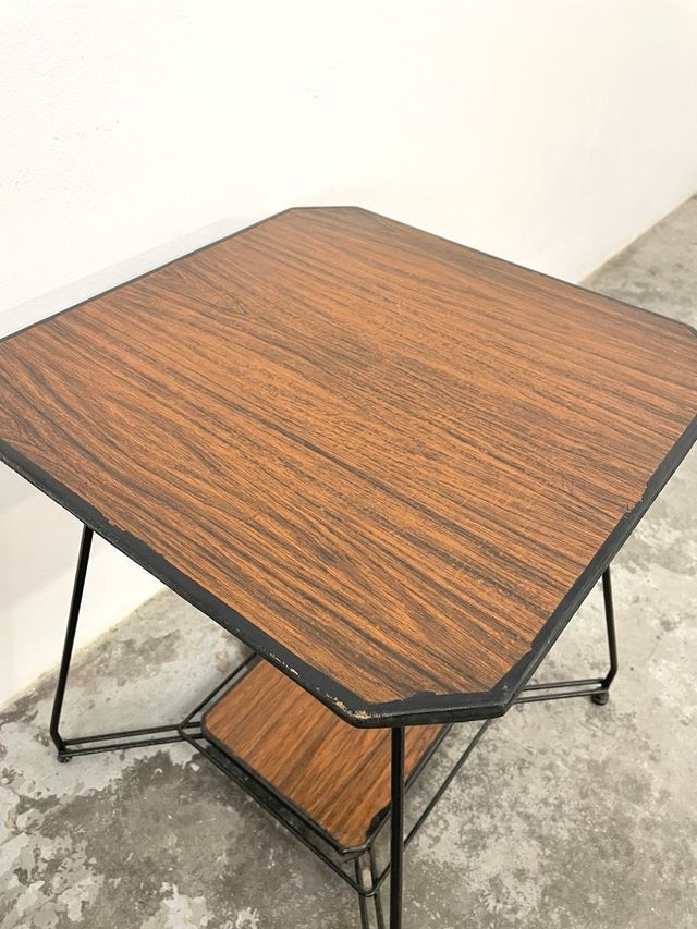 Mesa auxiliar vintage años 50