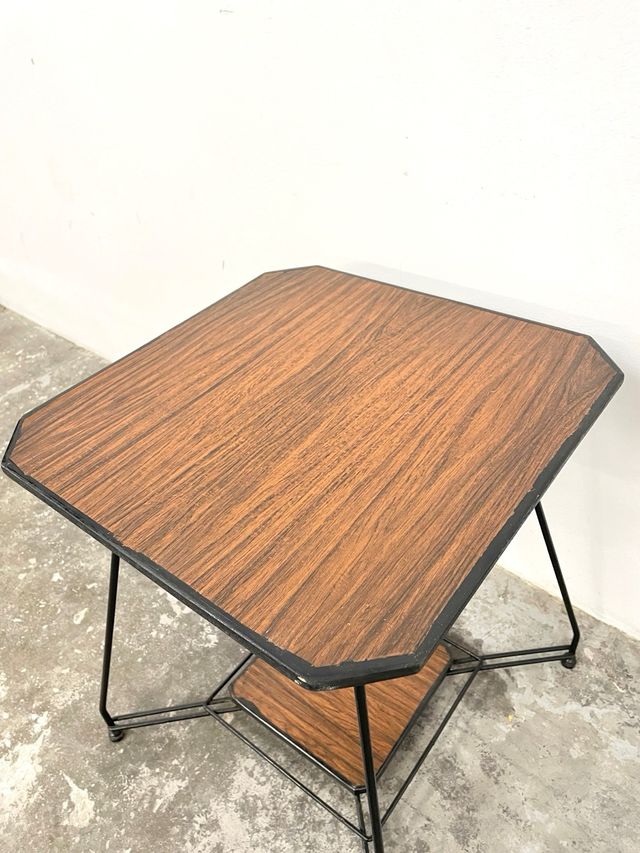 Mesa auxiliar vintage años 50