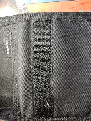 Cartera Dickies negra