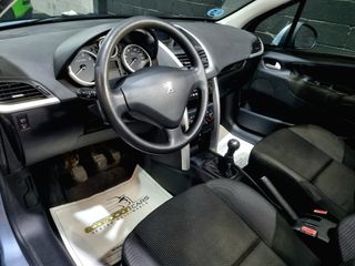 Peugeot 207 2011 1.4I