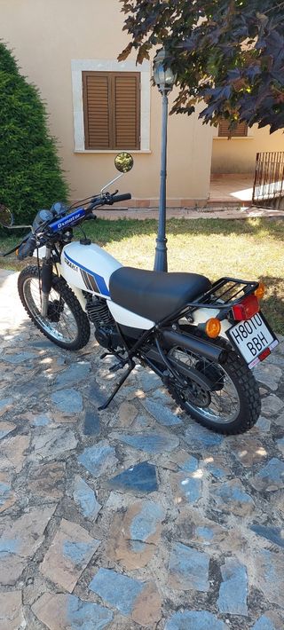 Yamaha DT 125 MX de 1980 matriculada en España