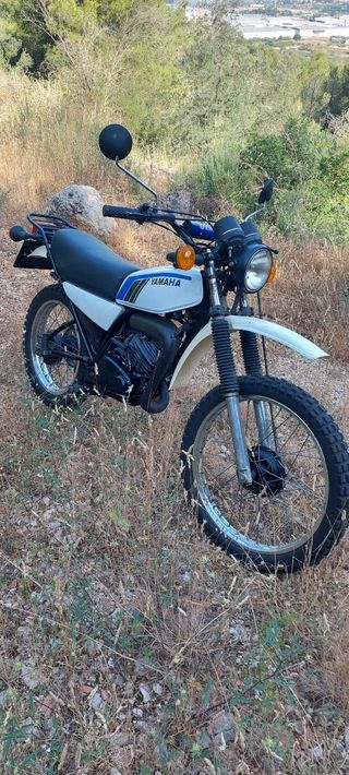 Yamaha DT 125 MX de 1980 matriculada en España