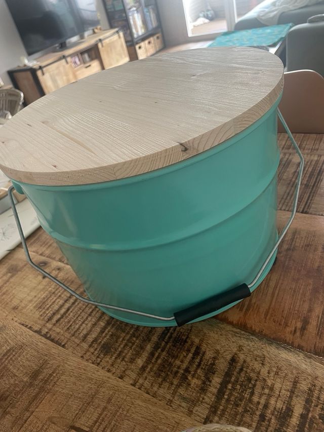 Cubo accesorios mascotas