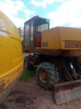 Retroexcavadora Hyundai usada