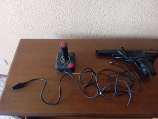 Spectrum +3 128k con radio casette y juegos