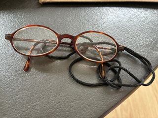 Tres pares de gafas.