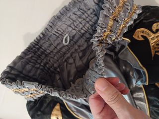 Shorts Muay Thai + Guanti mma