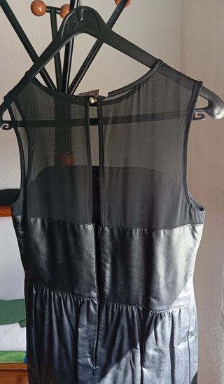 Vestido chica, negro imitación piel