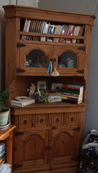 Vitrina rinconera madera maciza