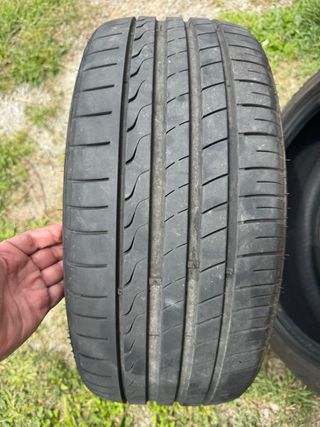 Neumaticos 215/40/18 