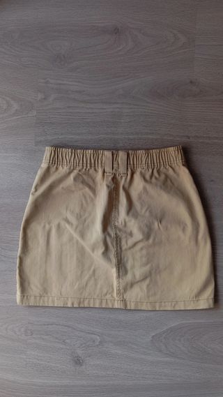 Falda corta verano mujer Cargo Bershka Talla M