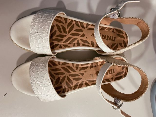 Sandalias blancas 