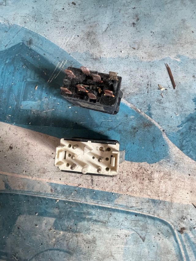 Botoneras BMW E30 de diverso tipo