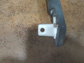 Tirador Trasero Drcha - Mitsubishi Montero V60-V70