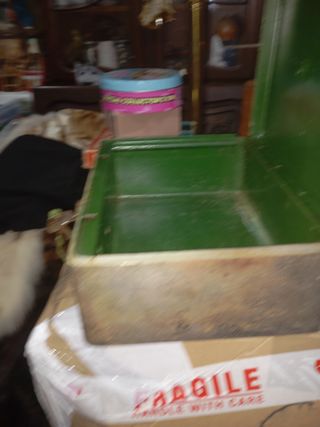 CAJA FUERTE hierro ANTIGUA