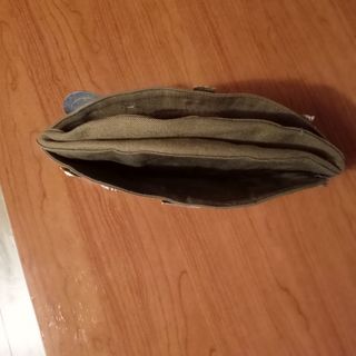 Gorra militar rusa con insignias