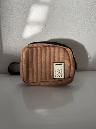 Riñonera marron/camel stradivarious