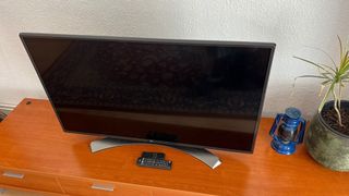 Televisión LG 43”