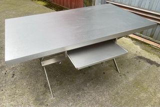 Escritorio Tramo Tx diseño Joan Antony Blanc