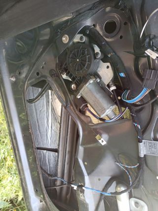 Elevalunas BMW e46 320d.