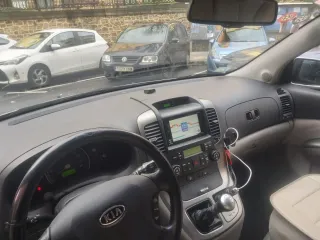 KIA Carnival 2010