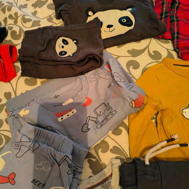 Ropa niño talla  80 - 25 prendas