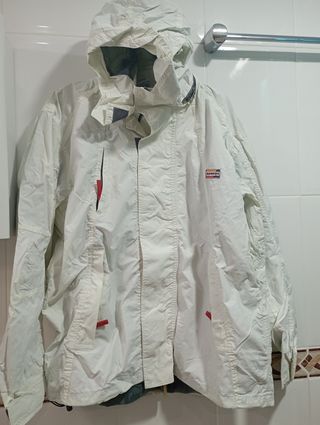 Chaquetas y cortavientos  talla XL 