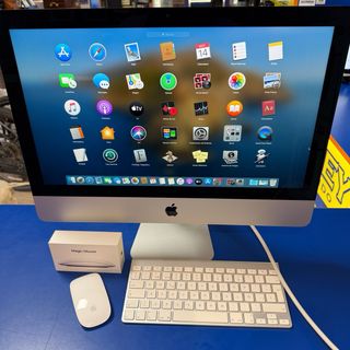 iMac 21.5" Apple - Plata y Blanco