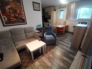 Chalet en venta en Joc de la Bola - Camps d'Esports - Ciutat Jardí - Montcada en Lleida
