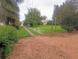 Chalet en venta en Joc de la Bola - Camps d'Esports - Ciutat Jardí - Montcada en Lleida