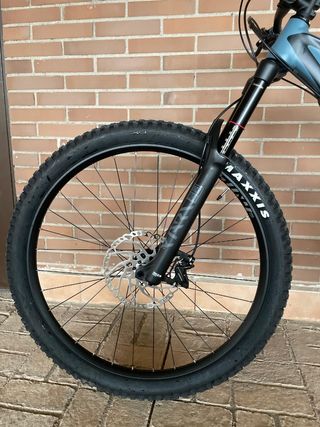 Bicicleta MTB Ghost Riot EN ESSENTIAL