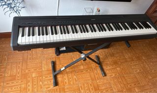 Yamaha P95 Piano Digital