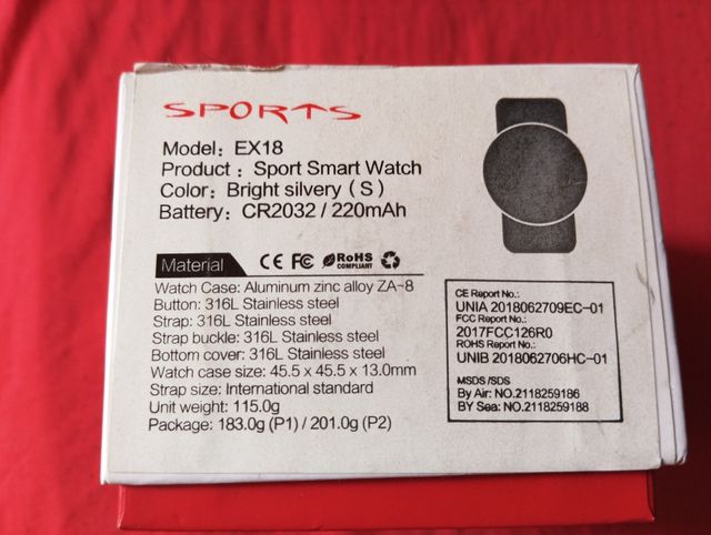 Reloj smartwatch conecting to the future reloj int