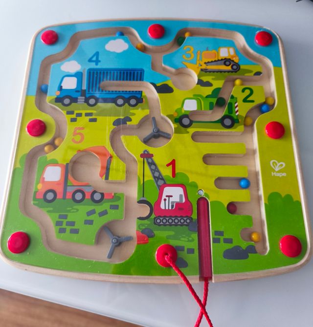 Laberinto magnético Hape