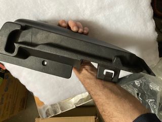 Plasticos maletero 307