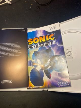 Sonic Unleashed Wii - Caja y manuales
