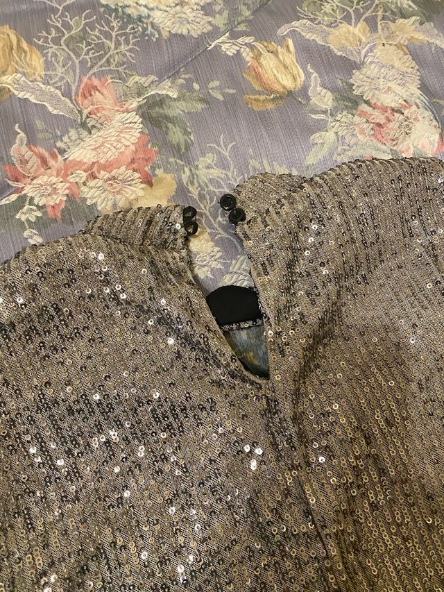 Blusa lentejuelas plata