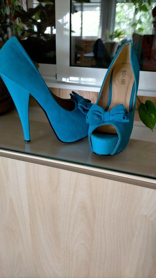 Zapatos sin estrenar 