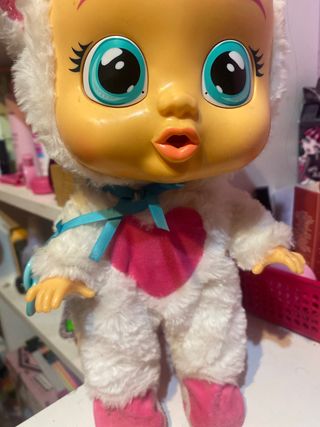 Muñeca Bebe Lloron Gatito blanco