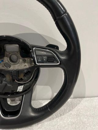 Audi A4 q3  2015 con levas buen estado