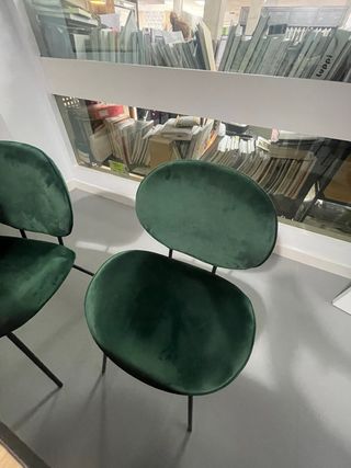 2 sillas terciopelo verde