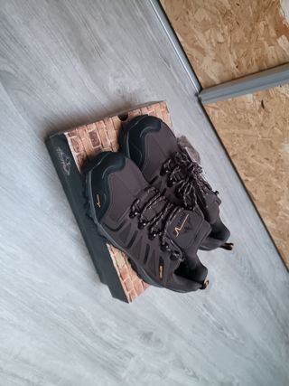 Sapatos caminhada Marron Tam 42