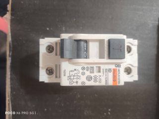 Interruptor Diferencial Merlin Gerin