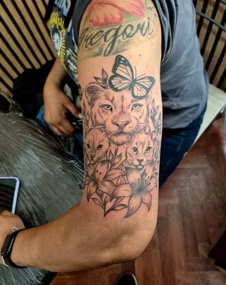 Tatto , estilo anime, realismo etc
