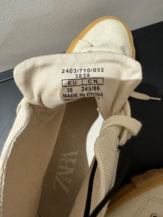 Botines canvas crudos zara